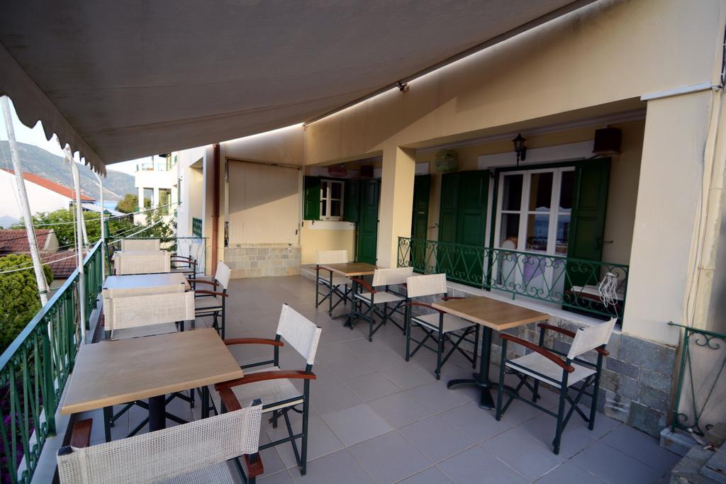 Stella Hotel Apartments Fiskardo Extérieur photo