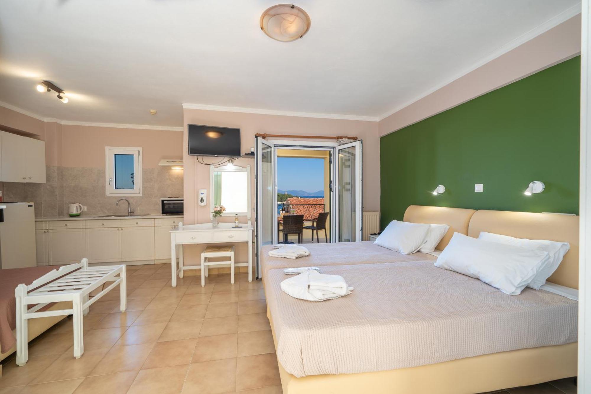 Stella Hotel Apartments Fiskardo Extérieur photo