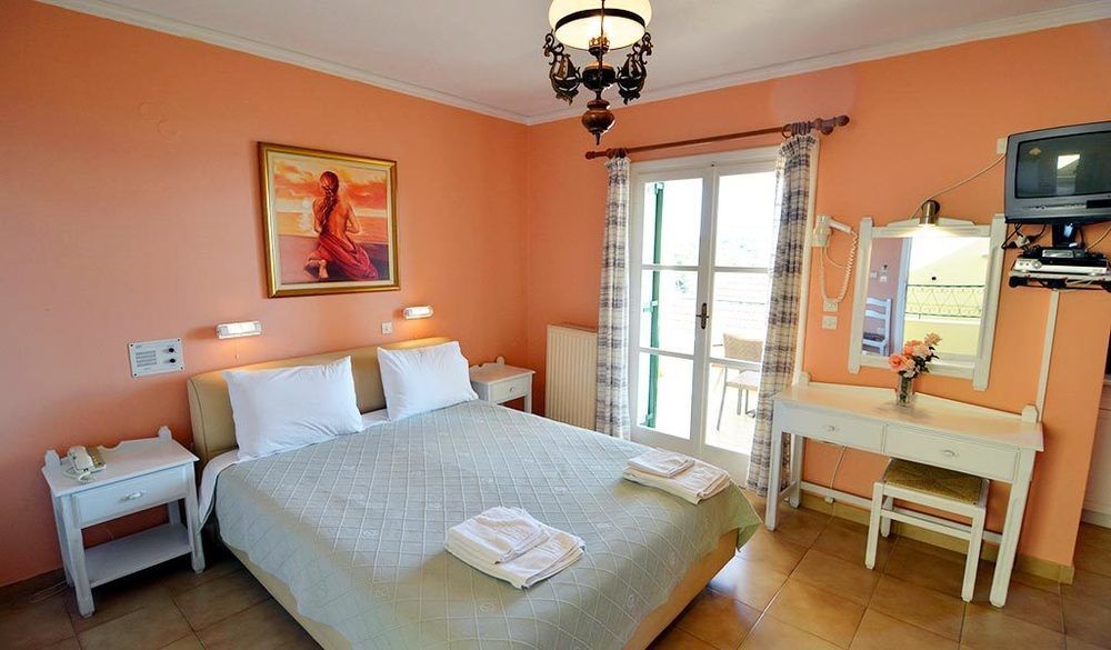 Stella Hotel Apartments Fiskardo Extérieur photo